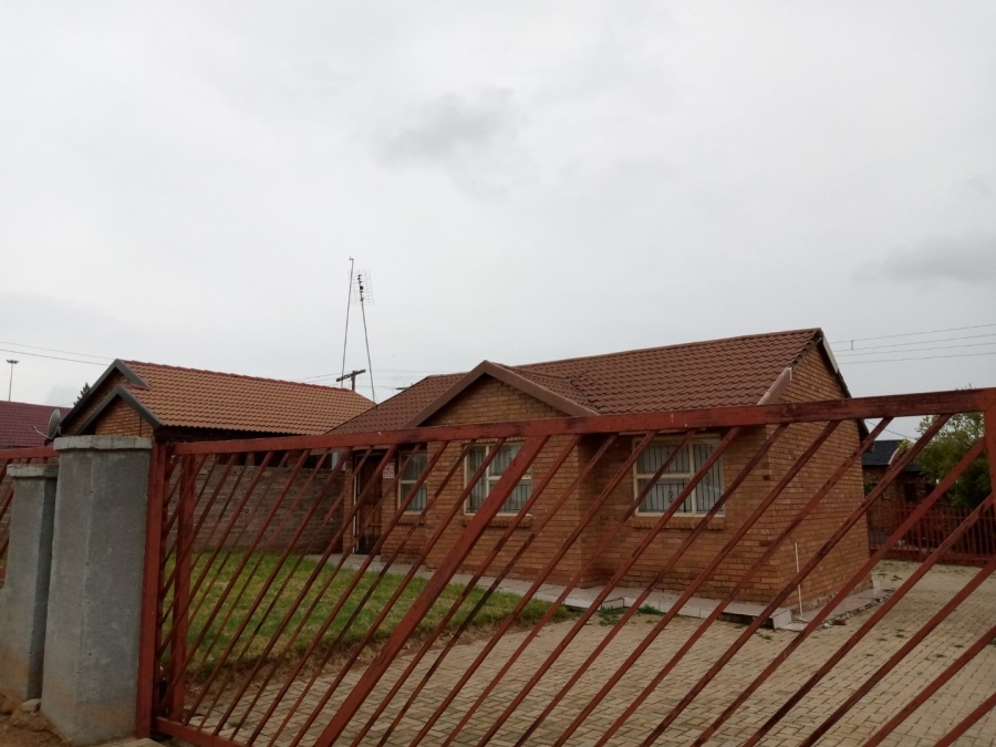  Bedroom Property for Sale in Mmabatho Unit 14 North West